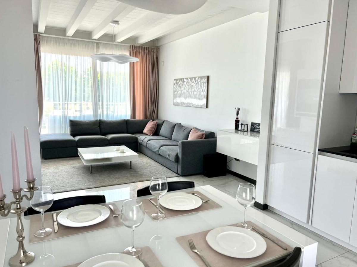 Paganini Suites And Apartments シルミオーネ エクステリア 写真